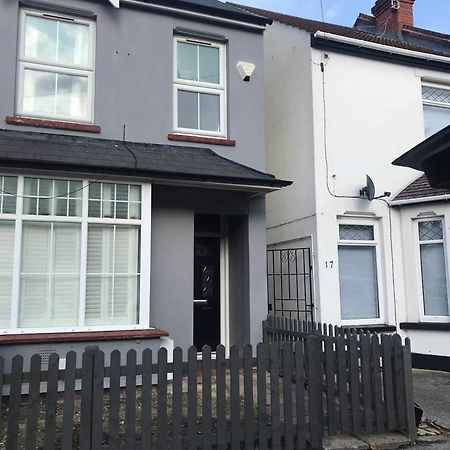 A Wave From It All Great Clacton Exterior foto